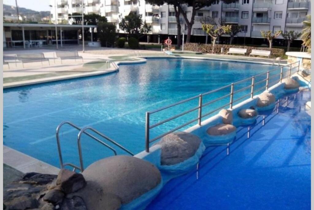 Residencial Costamar Next Bcn, 50M Beach With Swimming Pool カブレラ・デ・マール エクステリア 写真