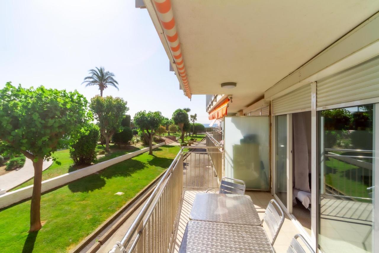 Residencial Costamar Next Bcn, 50M Beach With Swimming Pool カブレラ・デ・マール エクステリア 写真